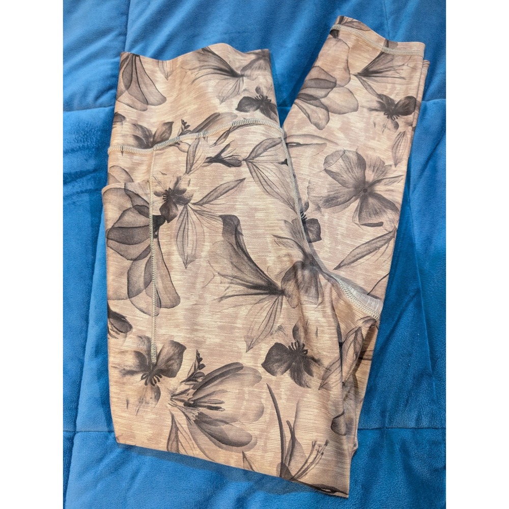 Athleta Salutation Stash Pocket II 7/8 Leggings Women S Inner Beauty Hearth Rose
